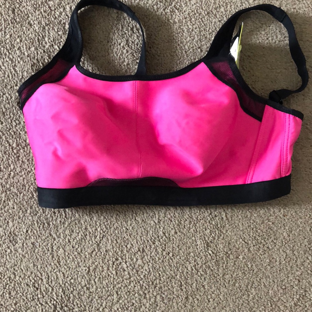 Wacoal sports bra